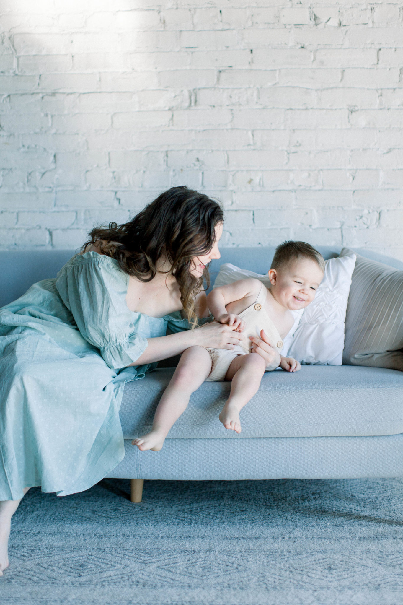 Edina, Minnesota Family & Motherhood Photographer AnaLise Motherhood